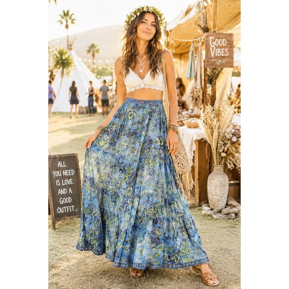 St. John's Bay Dresses & Skirts - VTG 90s Prairie Chambray Tiered Midi Skirt Jean Cottagecore Festival 12 Tradwife